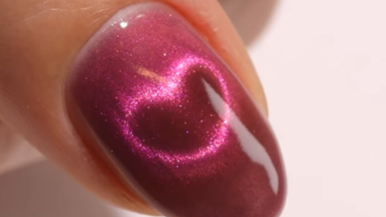 12 Incredible Heart Nails to Try This Valentine's Day - SoNailicious